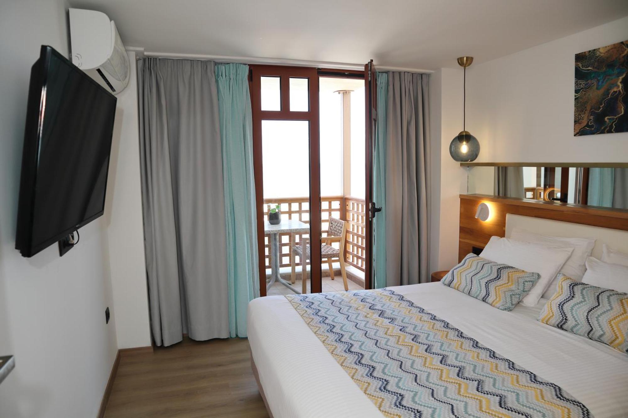 Ammos Suites Rethymno  ภายนอก รูปภาพ