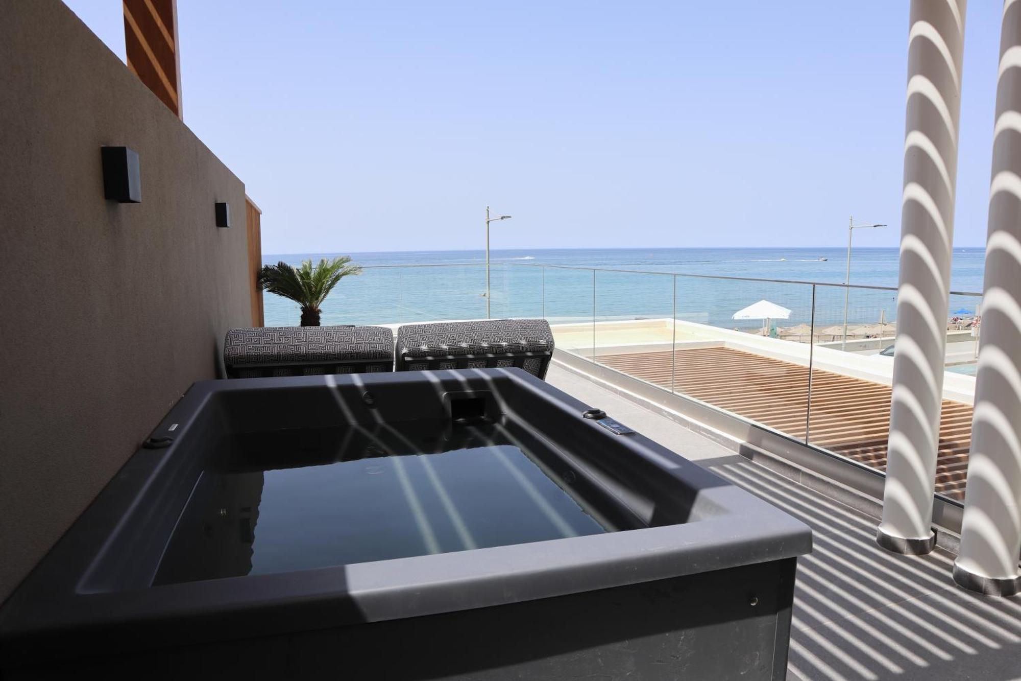 Ammos Suites Rethymno  ภายนอก รูปภาพ